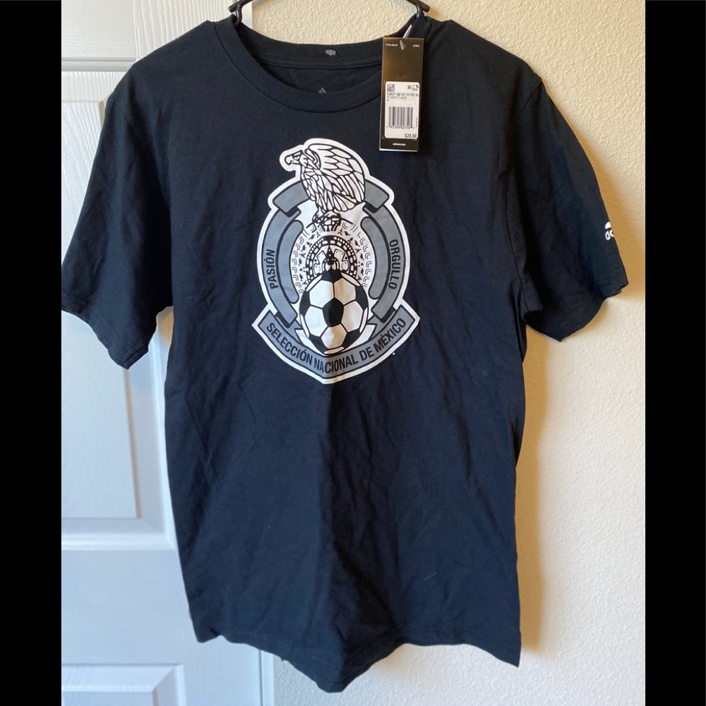 Adidas Men’s Mexico national soccer team tee